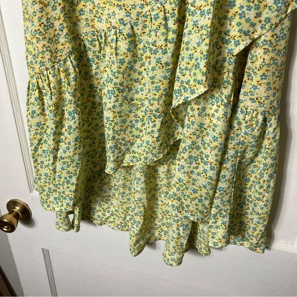 Lulu's believe in me yellow floral print wrap midi skirt womens XS - Picture 4 of 8